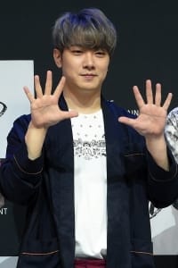  FT아일랜드 최민환, '10주년 자축합니다'