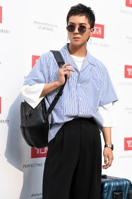  송민호, '선글라스 쓰고 멋지게~'