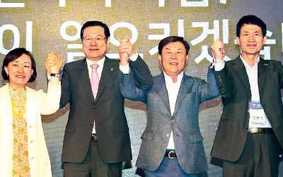 중소기업 리더들, 청년 10만명 정규직 채용 나선다