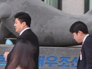 법원, 대우조선 분식회계 눈감은 안진 회계사들 1심 실형