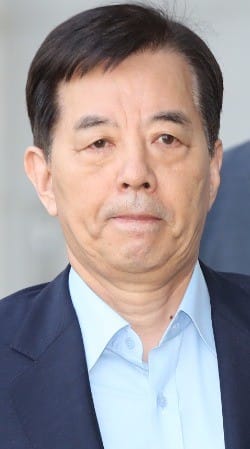 한민구 "무인기, 사드표적 획득용 목적 충분…북한 소행 확실시"