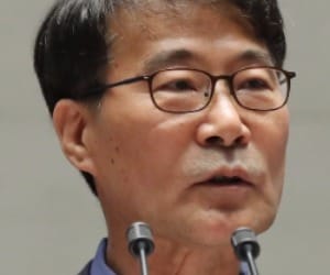 장하성 실장 "추경은 국민 삶과 일자리 창출을 위한 것"