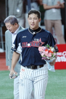 황재균, MLB 두번째 선발출장 경기서 첫 볼넷