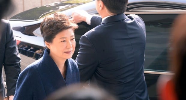 박근혜 정부 청와대 문건… 민간 영역까지 '깨알같은' 개입 의혹