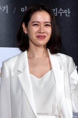  손예진, '여름향기 나는 미모~'