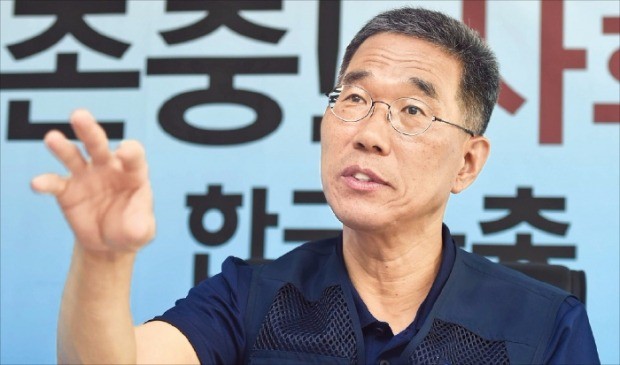 김주영 한국노총 위원장 "최저임금 1만원 되기 전엔 업종별 차등화 논의 일러"