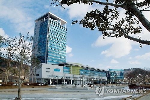 초과근무 수당 '제2의 월급'…상반기 광주시 36억·전남도 56억