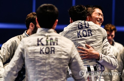 한국 남자 사브르, 펜싱 세계선수권 우승…사상 첫 '금'