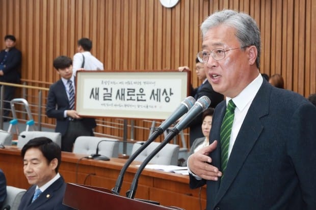 유성엽 "김상곤 청문보고서, 표결해서라도 채택해야"