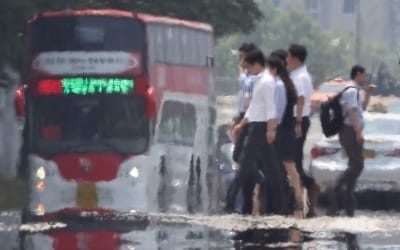 초복에 전국 불볕더위…경주 37.9도·대구 35.9도