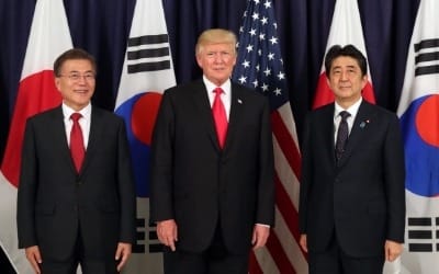 트럼프, 아베를 "일본 대통령"으로 오기…또 사고