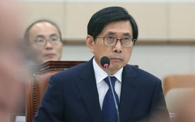 박상기 "외부자 시각으로 검찰 개혁…검사들도 저녁이 있는 삶"