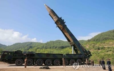 北 ICBM 기술 능력 평가 들쭉날쭉…美 "내년 생산단계"