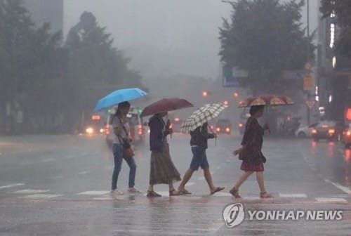 서울·경기남부·인천 호우특보…"시간당 30㎜ 이상 강한 비"