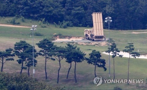 국방부 "사드 잔여 발사대 임시배치 미국과 논의 착수"