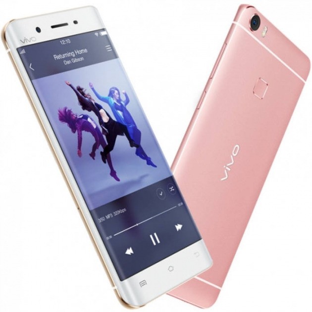 비보의 X플레이6 스마트폰