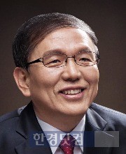 윤여표 충북대 총장. / 사진=한경 DB