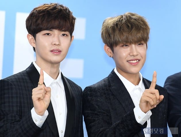 [포토] 워너원 김재환-박우진, '검지손가락 들고 멋지게~'