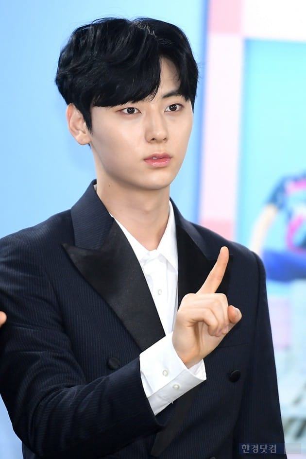 [포토] 워너원 황민현, '잘생김이라는 게 폭발했다'