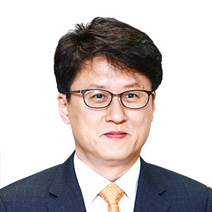 [오형규 칼럼] 교육으로 큰 한국, 교육이 위태롭다