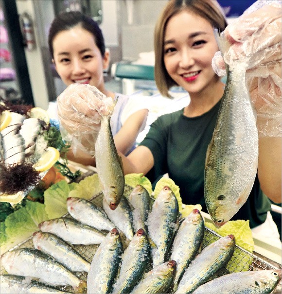 '여름 전어'로 입맛 돋우세요