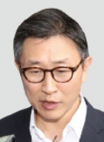 '스폰서 부장검사' 김형준… 2심서 집행유예로 풀려나