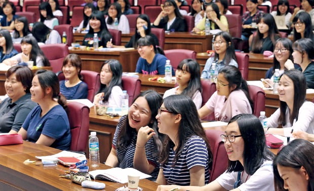 [자기소개서 잘 쓰는 법] "동아리 활동은 팩트보다 느낌을 상세히 써야 좋아요"