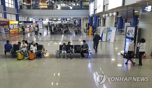 여전히 꽉 막힌 중국 하늘길…지방공항의 빛바랜 성수기