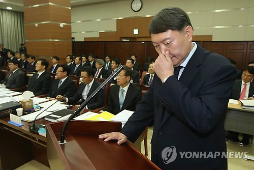 '댓글사건 풍파' 윤석열·검찰과 국정원, 수사 '2막' 재회