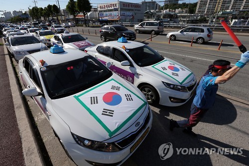 영화 '택시운전사' 속 그때 광주의 진짜 택시운전사들