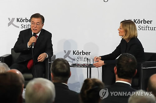 文대통령 취임 100일…지지율 고공행진 속 난제 수두룩