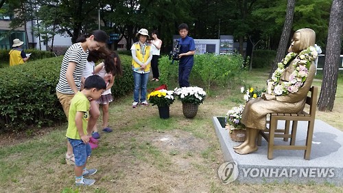 광복절 맞아 소녀상 건립 '물결'…이제 서울에만 11곳