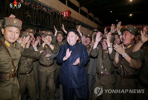 미국 전문가 "북한 ICBM 재진입 실패…내년엔 미국 타격 실전배치 가능"