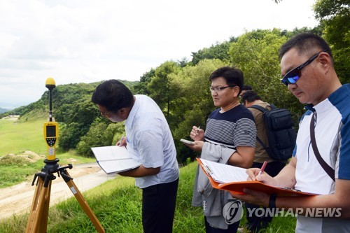 국방부 "주민·전문가 참관해 사드 전자파 재측정 용의"