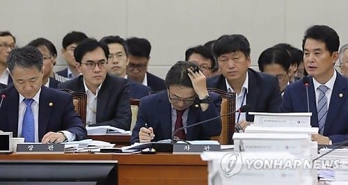 여야 '살충제계란' 식약처 질타… 한국당 업무보고 거부 중도퇴장