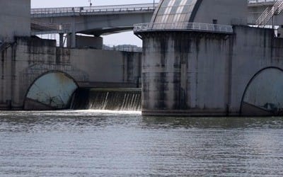 잦은 비에 녹조 줄어… 낙동강 강정고령보 조류경보 해제