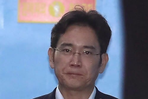 '박근혜 뇌물' 이재용 실형에 야당 친박계 일단 '침묵'