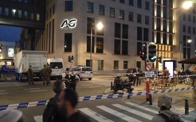 테러에 또 놀란 유럽… 브뤼셀·런던서 각각 '흉기 테러'