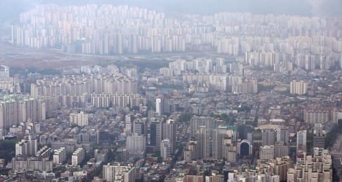 [8·2대책 한달] ②인기지역 청약수요 여전… 지방 '풍선효과'도