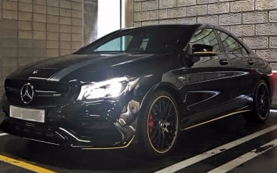  삼각별 안 어울리는 '메르세데스 AMG CLA 45 50주년 에디션'