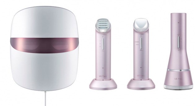 LG전자의 'LG 프라엘' 제품들. (왼쪽부터)  더마 LED 마스크, 토탈 리프트업 케어, 갈바닉 이온 부스터, 듀얼 모션 클렌저.
