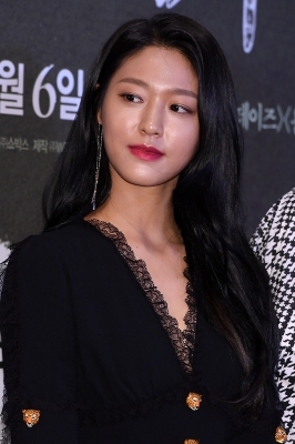  설현, '오늘은 고혹 여신'