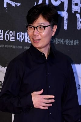  김영하 작가, '이 영화의 원작자 입니다'