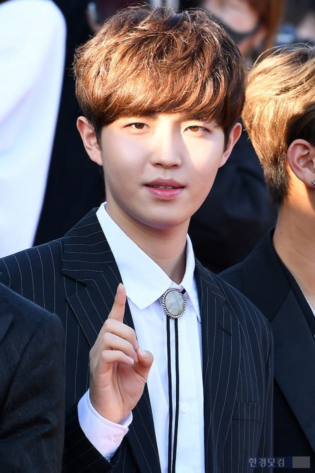 [포토] 워너원 김재환, '심쿵 아이컨택~' (소리바다 어워즈)