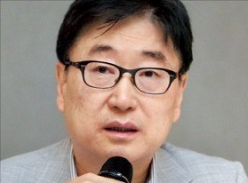 윤부근 "선단장 없는 삼성… 답답하고 두렵고 참담"