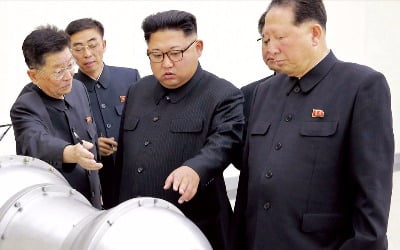  북한, 독재체제 지키려고 위험한 '핵 도박'