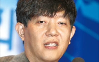 "김상조 공정위원장 오만하다" 공개 비판 나선 이재웅 다음 창업자