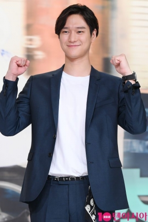 고경표 측 &#34;tvN &#39;크로스&#39; 출연 제안 받아...검토 중&#34;