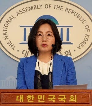 여당 "김동철 연설, 협치는 비판에 그쳐선 안돼"