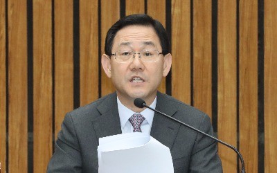 주호영 "文대통령, 북핵 위기상황 대국민 설명해야"